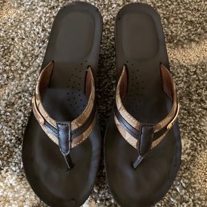 COACH Jaden Flip Flop Wedge Sandals Brown Size 9.5